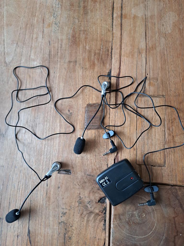 MDH-01 Intercom Systeem met Oortjes en Microfoons, Ophalen of Verzenden, Zo goed als nieuw