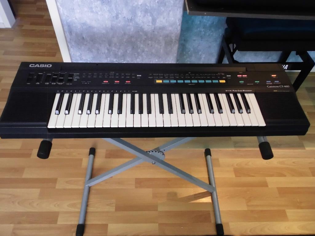 Casio keyboard ct460 met stander, Casio, 61 toetsen, Zo goed als nieuw, Met standaard