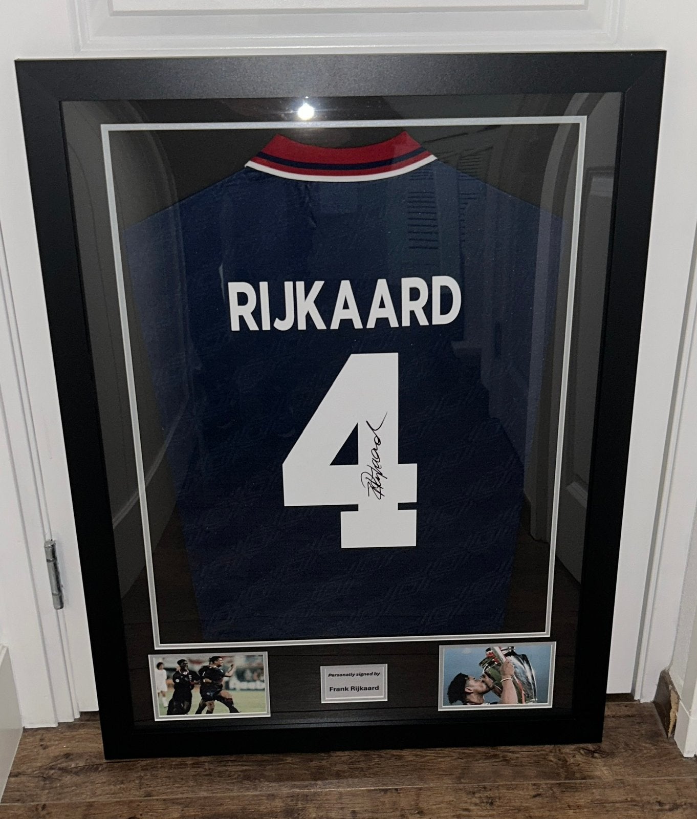 Ajax shirt 1995 gesigneerd rijkaard video, Ophalen of Verzenden, Zo goed als nieuw, Ajax, Shirt