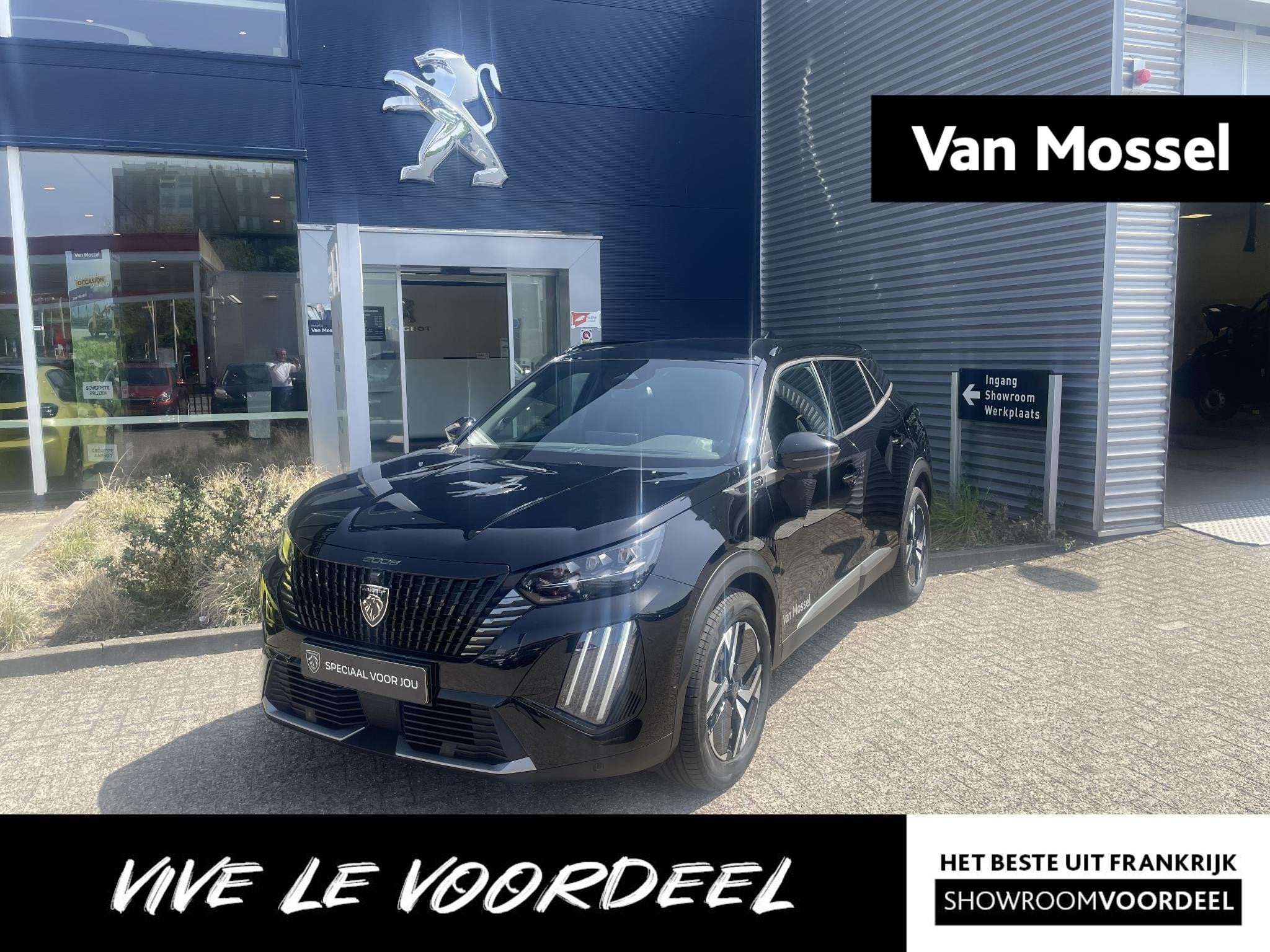 Peugeot 2008 1.2 Hybrid 145 GT, Gebruikt, Euro 6, 1199 cc, Leder en Stof