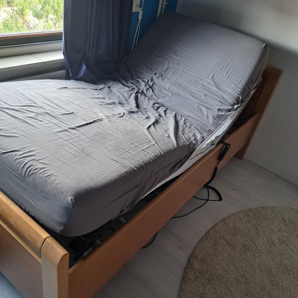 seniorenbed, Verstelbaar, 90 cm, Zo goed als nieuw, 200 cm