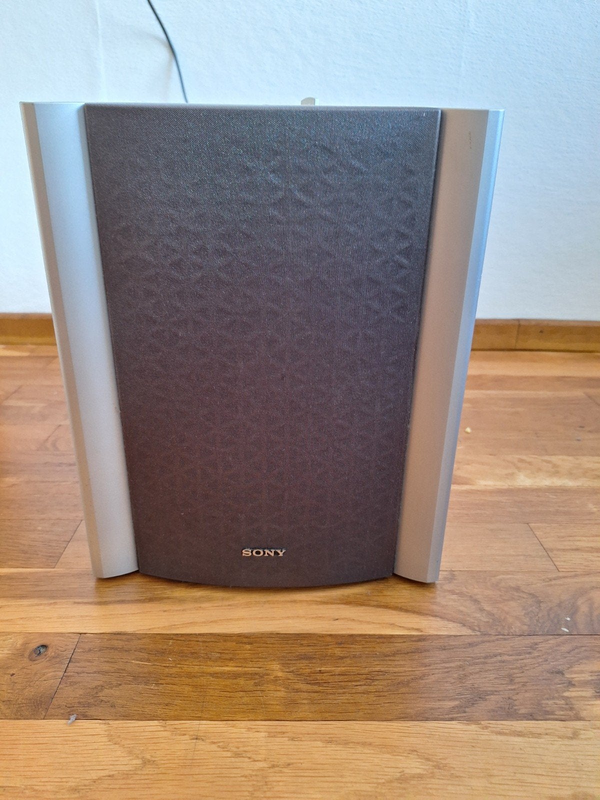 Sony SA-WMSP70 Actieve Subwoofer (100W RMS - Zilver/Grijs), Audio, Tv en Foto, Luidsprekers, Ophalen, Gebruikt, Subwoofer, 60 tot 120 watt
