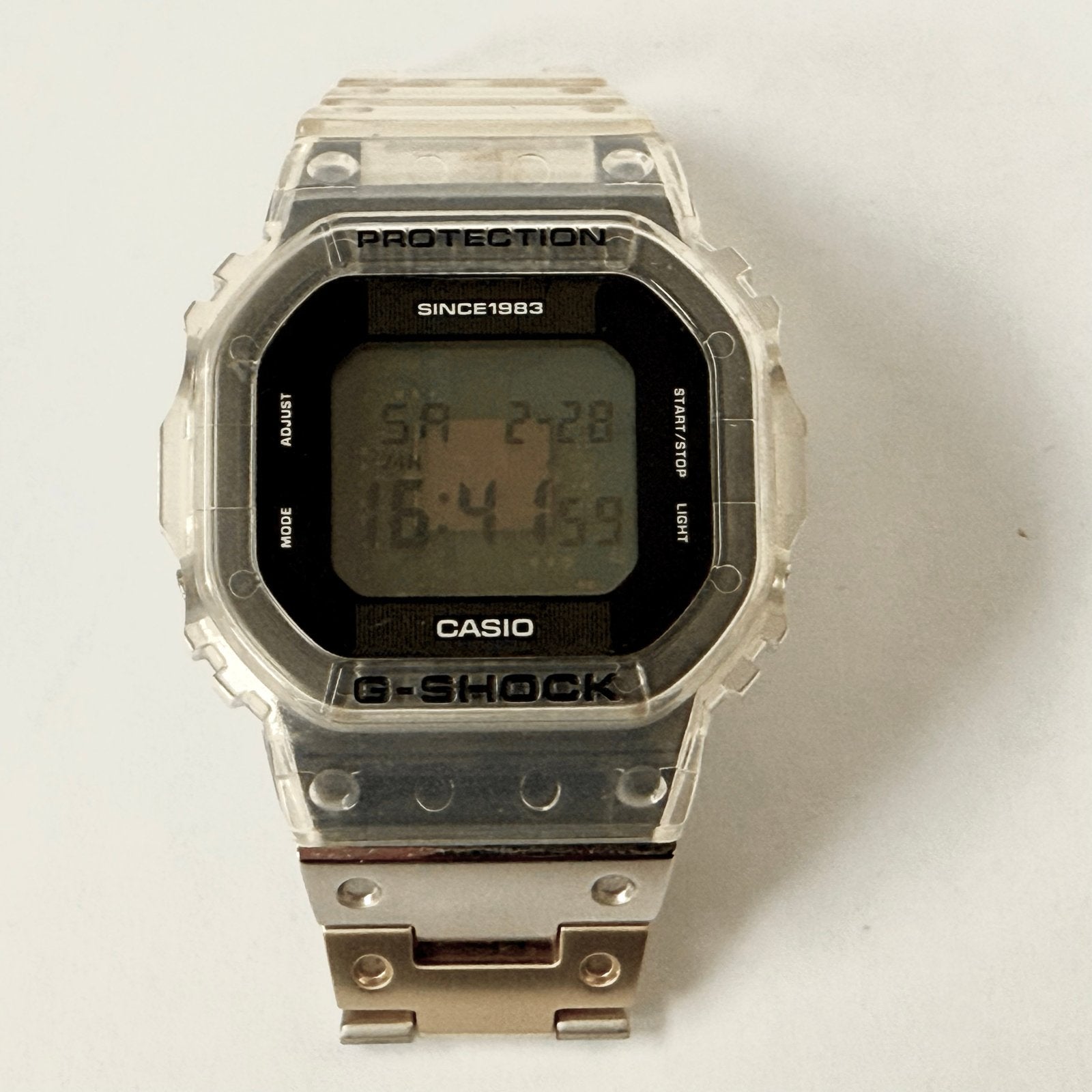 Casio G-Shock limited edition DWE-5640RX 40th Anniversary, Ophalen of Verzenden, Zo goed als nieuw, Zwart, IOS