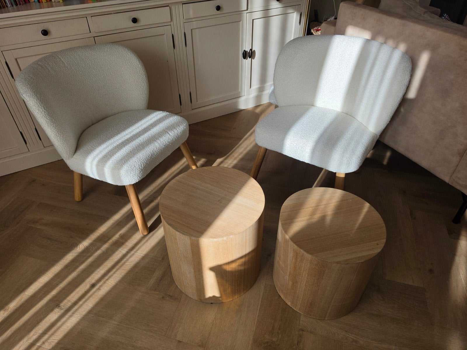 Set van 2 teddy fauteuils en 2 houten bijzettafels, Ophalen, Hout, Twee, Modern, Scandinavisch