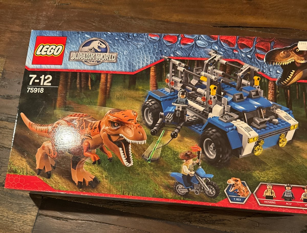LEGO Jurassic World T-Rex Transport 75918 nieuw, Jurassic World, Lego, Ophalen of Verzenden, Zo goed als nieuw