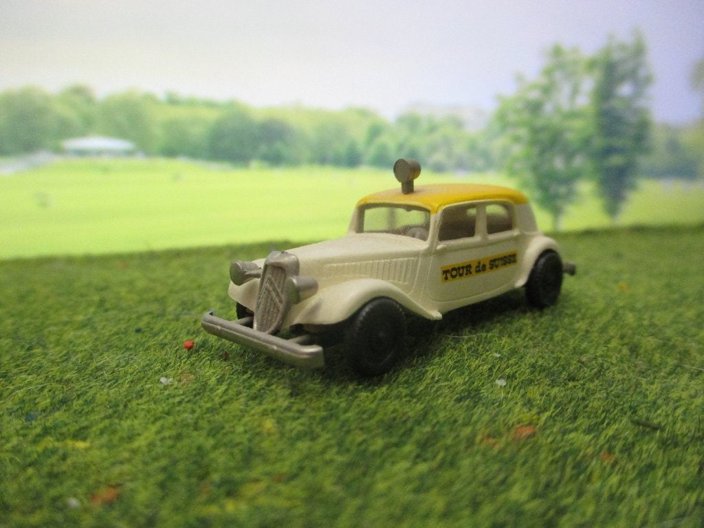 Citroën TA 11CV Traction Avant - Brekina Tour de Suisse, Hobby en Vrije tijd, Modelauto's | 1:87, Ophalen of Verzenden, Zo goed als nieuw