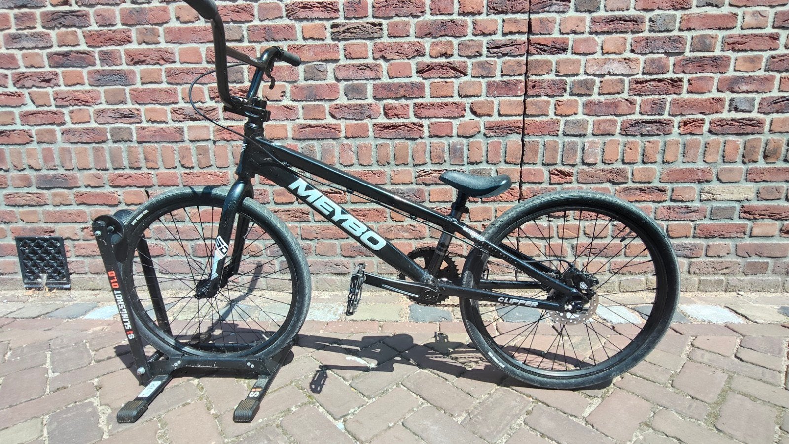 Meybo Exper XL met carbon voorvork en fiets houder, Fietsen en Brommers, Fietsen | Crossfietsen en BMX, Ophalen