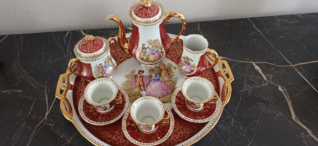 Limoges Porselein Sierserviesje - Rood met Gouden Details, Antiek en Kunst, Ophalen