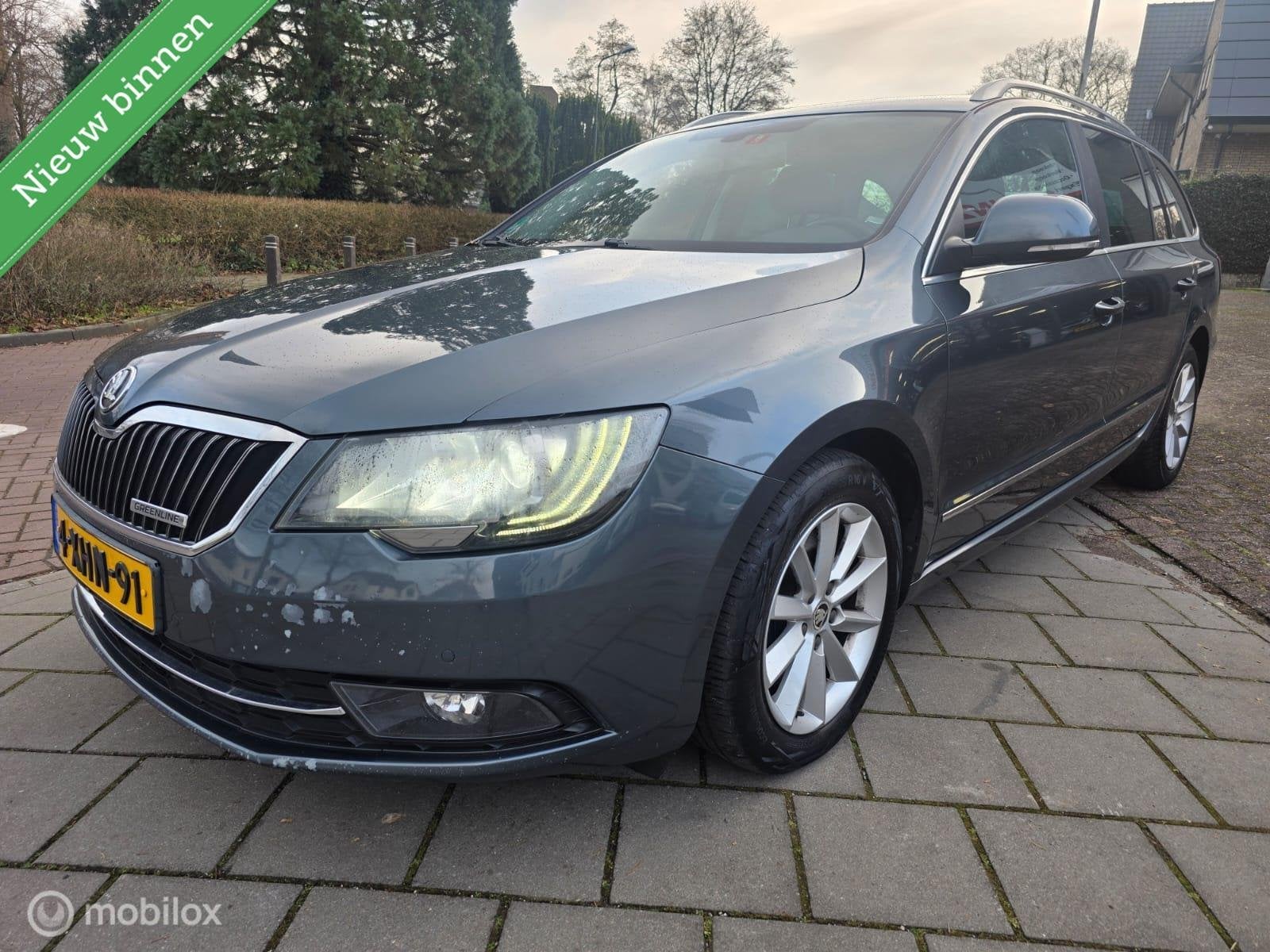 Skoda Superb Combi 1.6 TDI Ambition Business, Auto's, Voorwielaandrijving, Gebruikt, 4 cilinders, 23 km/l