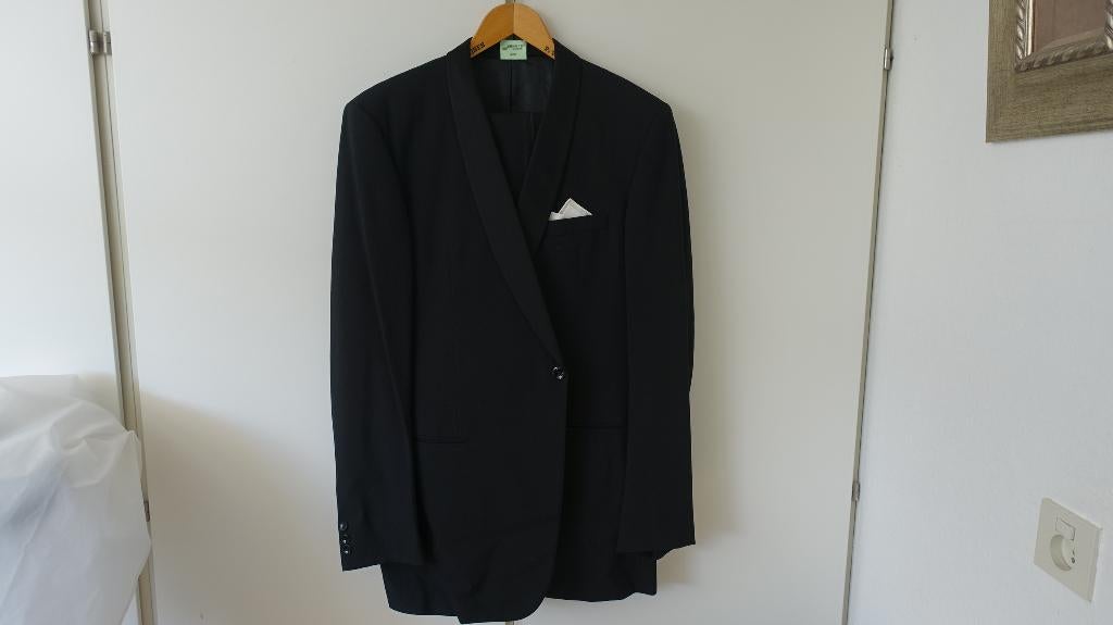 Smoking met Broek maat L (xl) perfecte staat, Ophalen, Zo goed als nieuw, Maat 52/54 (L), Zwart