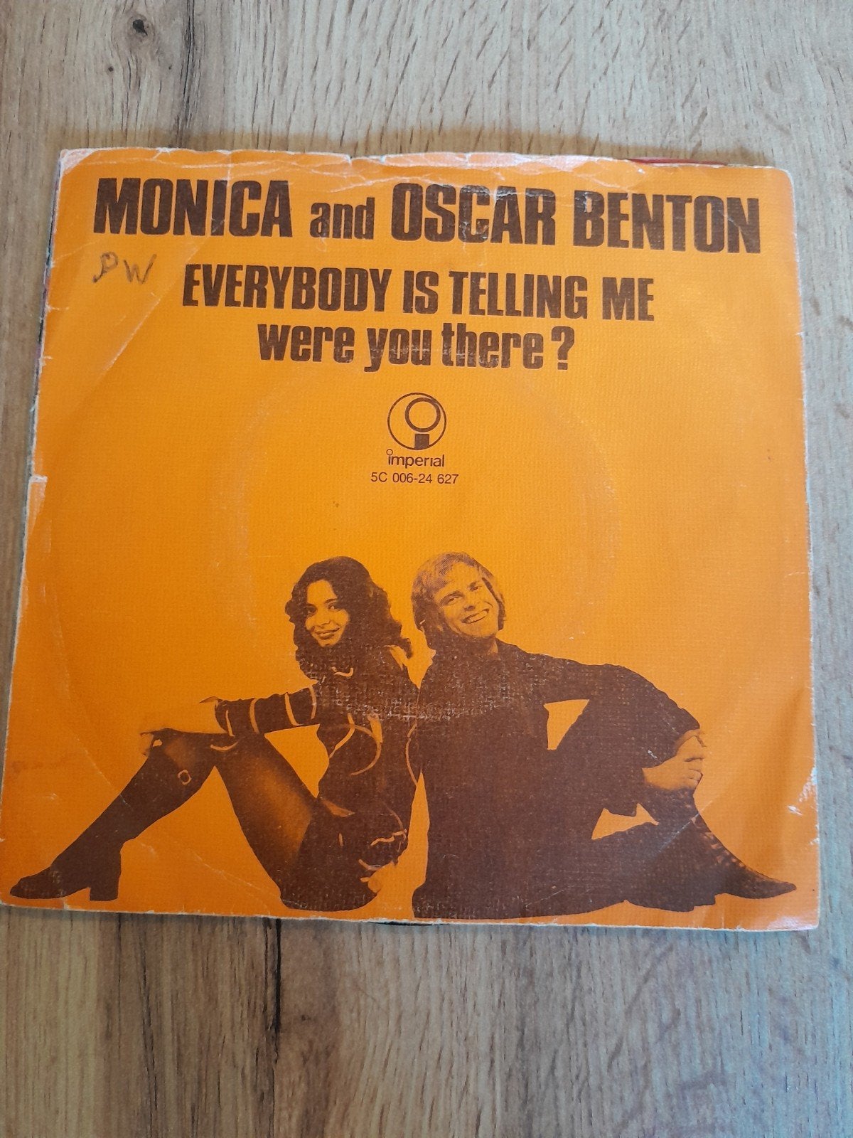 monica and oscar benton 7inch everbody is telling me, Cd's en Dvd's, Ophalen of Verzenden, Zo goed als nieuw, Pop