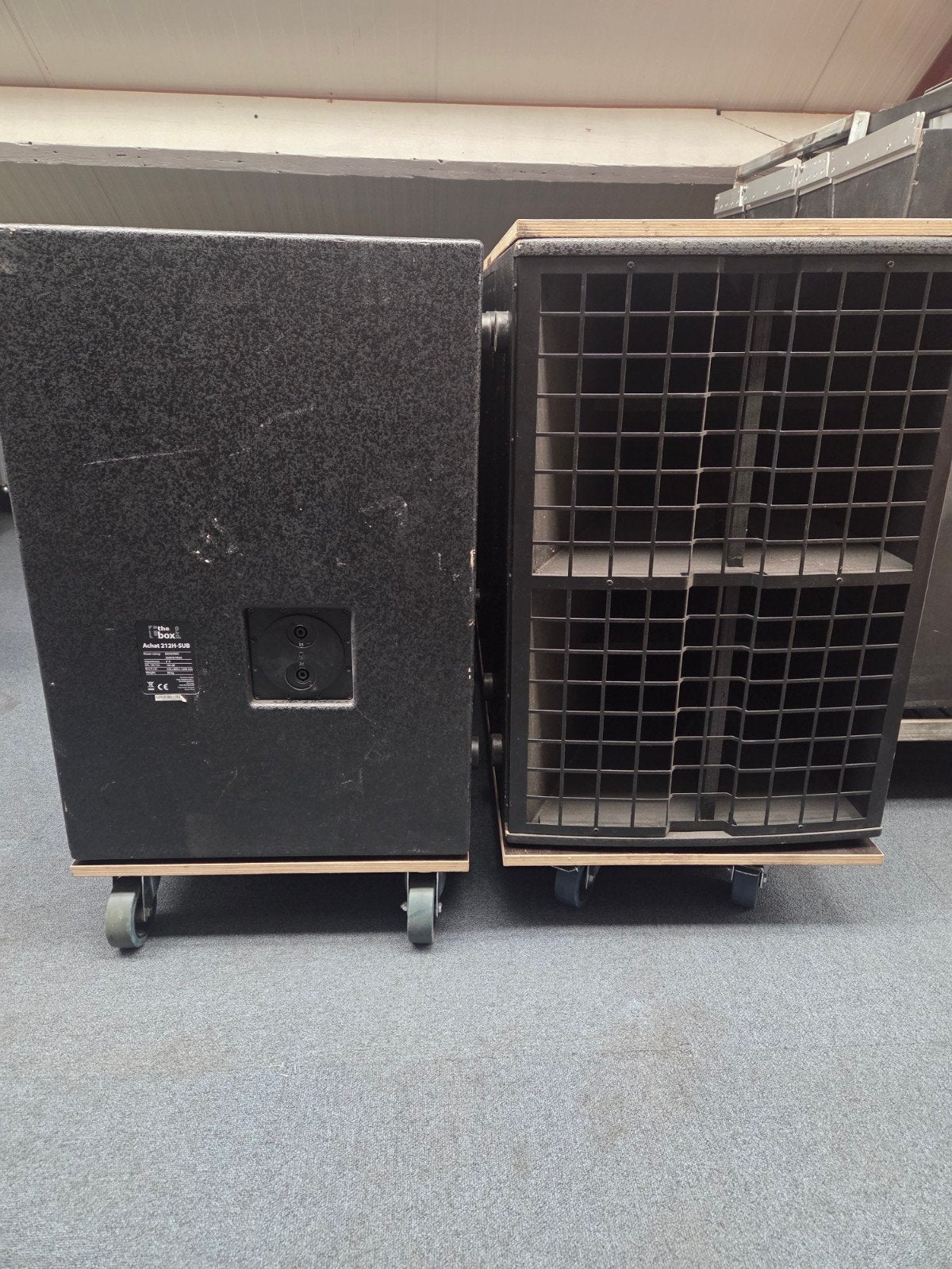 2 stuks the box pro achat 212h-sub, Audio, Tv en Foto, Ophalen, Gebruikt, 150 watt of meer, Subwoofer