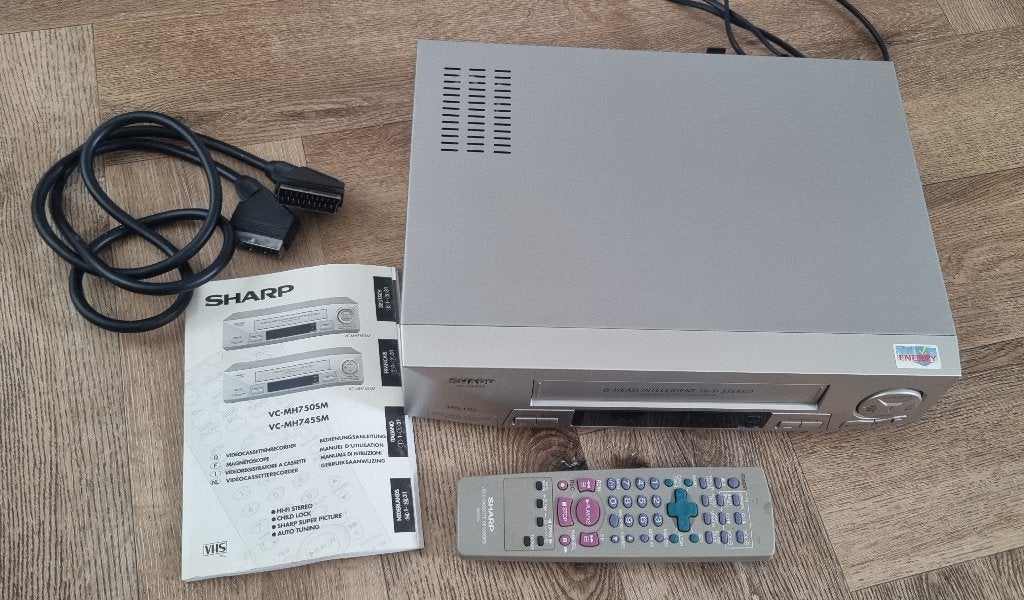 SHARP Videocassettenrecorder VC-MH750SM getest, werkt goed, Ophalen, Gebruikt, VHS-speler of -recorder
