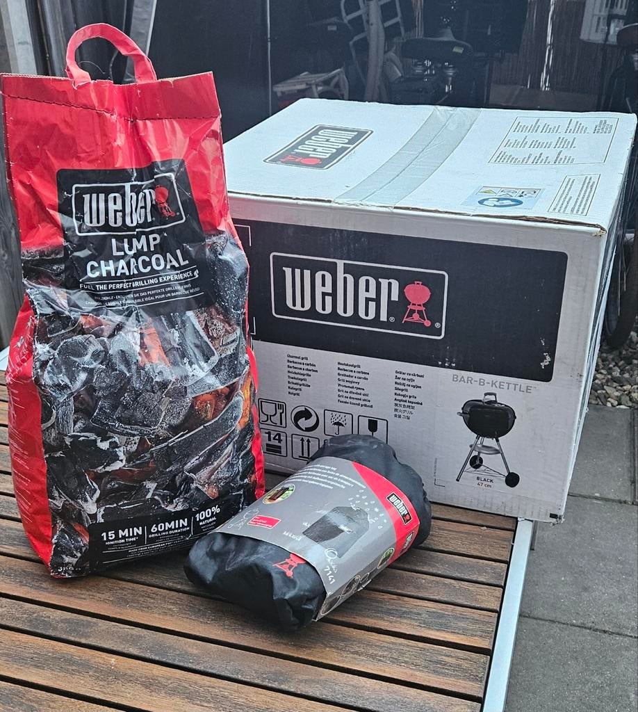 Weber Barbecue 47 cm Nieuw + Hoes & Houtskool Compleet, Tuin en Terras, Houtskoolbarbecues, Ophalen, Nieuw, WEBER, Met accessoires