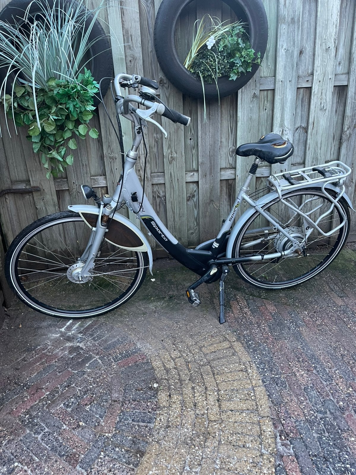 Sparta ION elektrische fiets – Opknapper (zie beschrijving), Fietsen en Brommers, Elektrische fietsen, Ophalen, Gebruikt, Sparta
