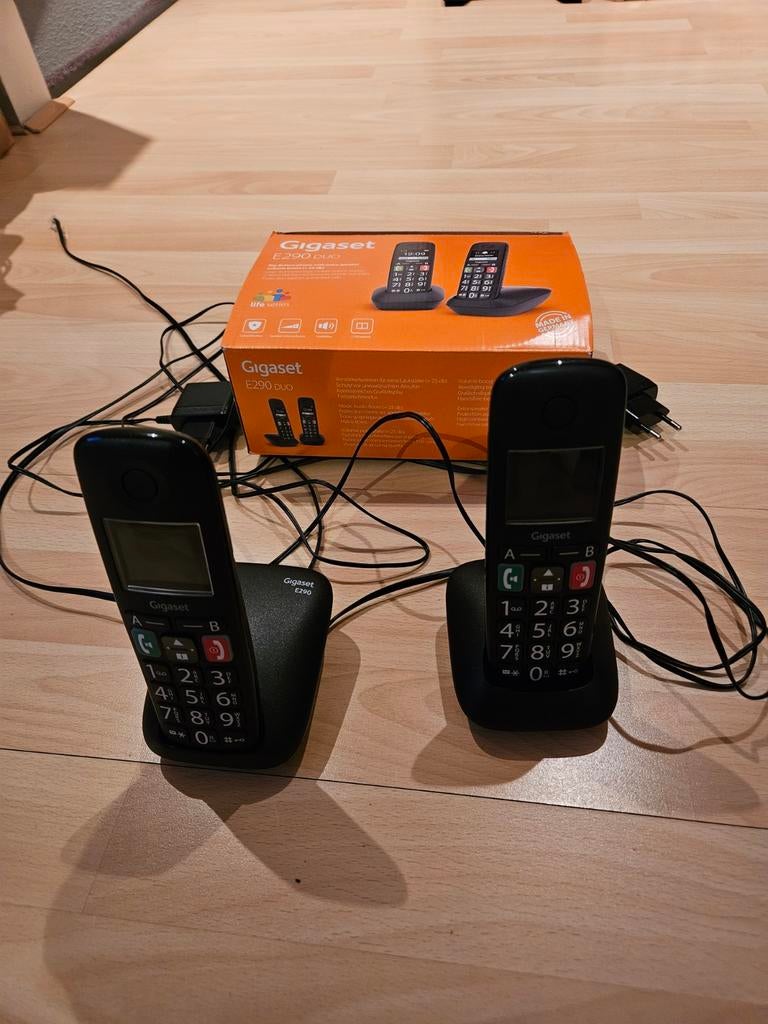 Gigaset E290 DUO draadloze telefoons met grote knoppen, Telecommunicatie, Vaste telefoons | Handsets en Draadloos, Ophalen of Verzenden