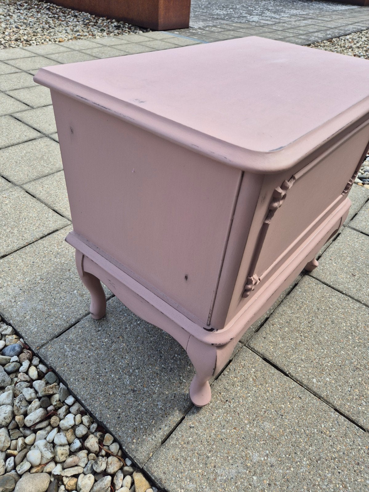 Vintage brocante oudroze (nacht)kastje, Gebruikt, Vintage, brocante, Klassiek, Romantisch, 55 tot 75 cm, Rechthoekig