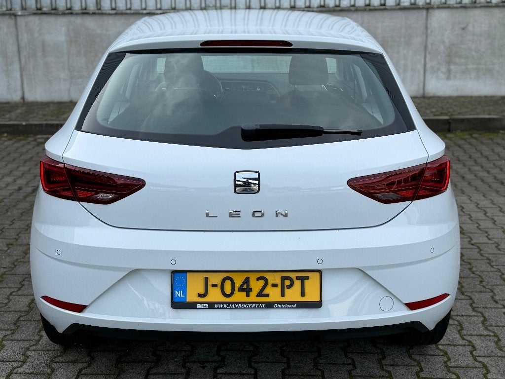 Seat Leon 1.0 TSI 115PK Wit - 57.000 KM - Apple CarPlay, Auto's, Stof, 1097 kg, Euro 6, Leon