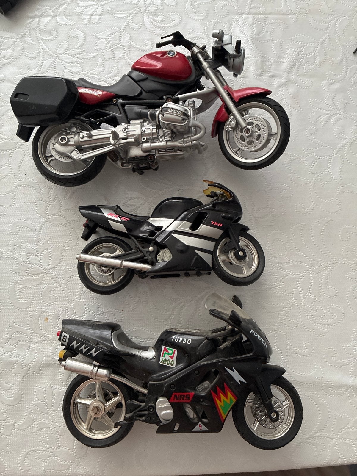Set van 3 modelmotoren: Moto Guzzi, RC10 750, P1000 Turbo, Overige merken, Gebruikt, 1:32 tot 1:50, Overige typen
