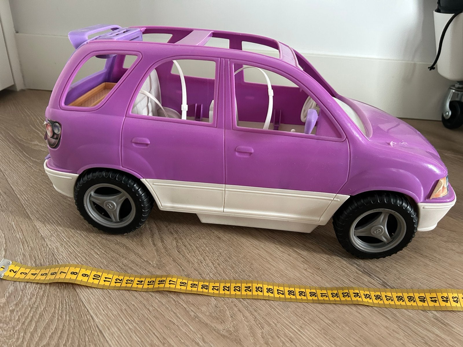 Barbie paarse SUV speelgoedauto met picknickmand, Ophalen, Gebruikt