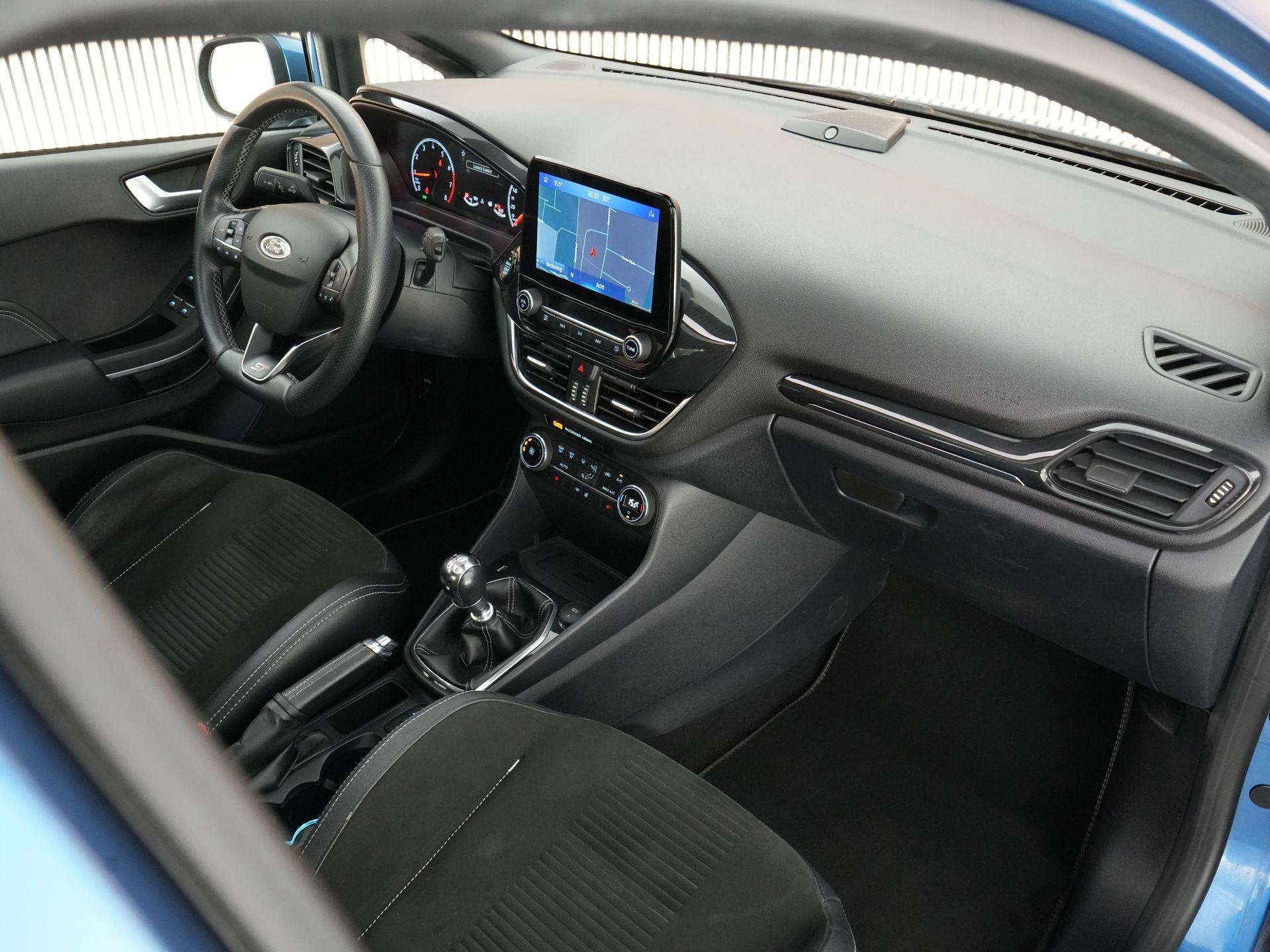 Ford Fiesta ST-3 1.5 200pk PERFORMANCE PACK Pano|launch cont, Voorwielaandrijving, 1188 kg, Blauw, Leder en Stof