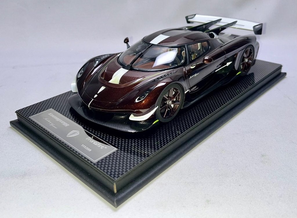 Koenigsegg Sadair's Spear, 76 Bruin 1:18 van FrontiArt, Ophalen of Verzenden, Nieuw, Auto, Overige merken