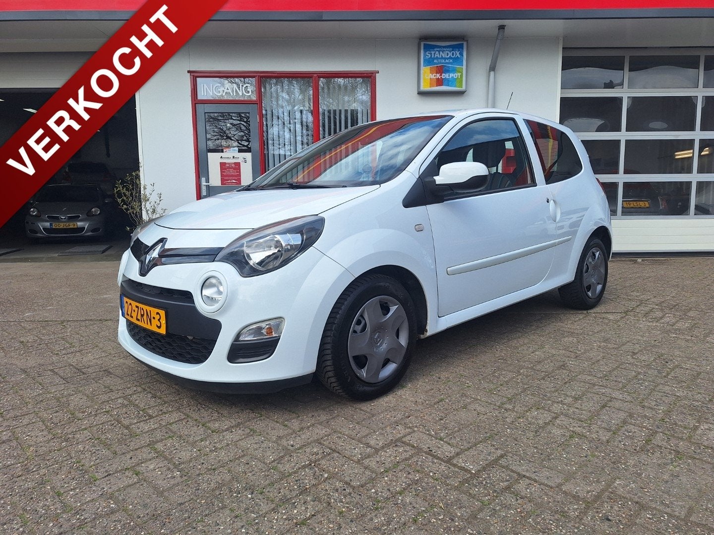 Renault Twingo 1.2 55KW E3 AIRCO / CRUISE / BLUETOOTH, Twingo, Gebruikt, 4 cilinders, 4 stoelen