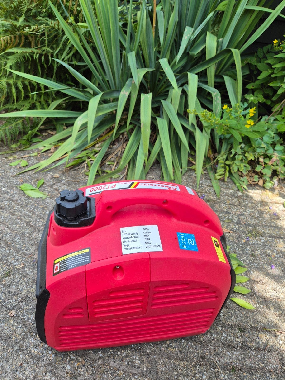 Gloednieuwe Powertech PT2000 generator - Noodstroom, Ophalen, Benzine, Nieuw, Geluidgedempt