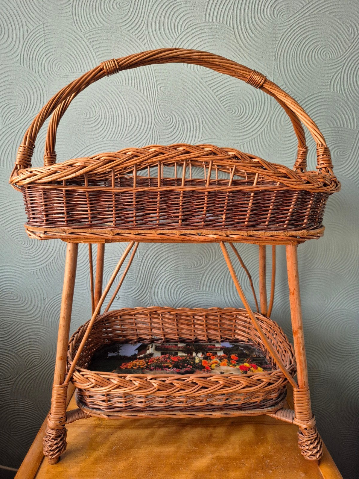 Vintage riet rotan bijzettafel poezenmand plantentafel., Ophalen