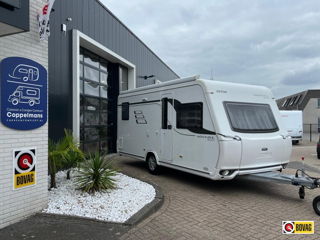 Eriba Nova Winner Edition 465 GL mover, luifel, airco, Caravans en Kamperen, Rondzit, Bedrijf, Schokbreker, Overige typen
