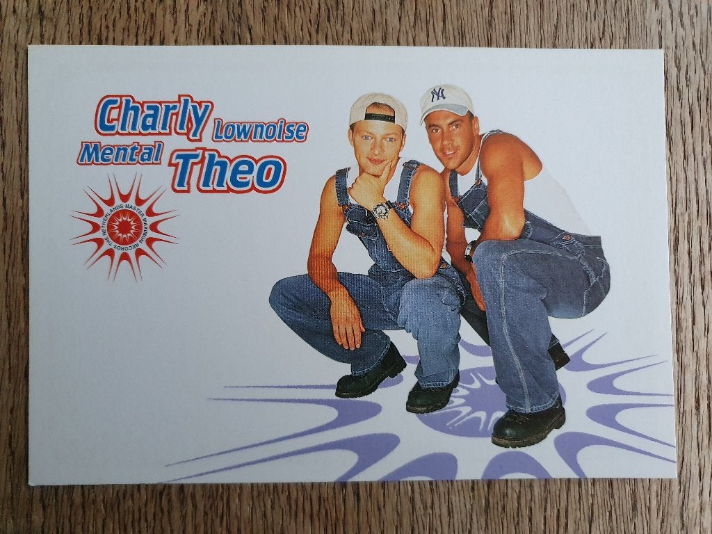 Charly Lownoise & Mental Theo kleuren fotokaart   4 euro, 1980 tot heden, Foto, Ophalen of Verzenden, Zo goed als nieuw