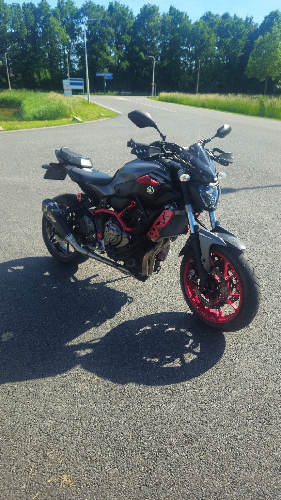 Yamaha mt07 mivv uitlaat, Ophalen