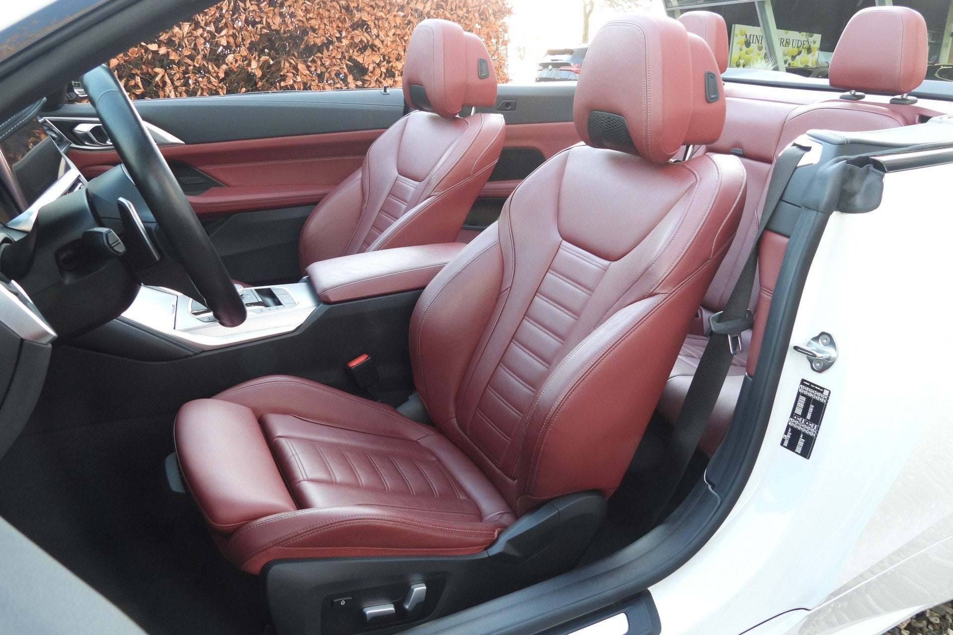 BMW 4 Serie Cabrio 420i High Executive M Sport Automaat / La, Auto's, 1998 cc, Achterwielaandrijving, Gebruikt, 4 stoelen