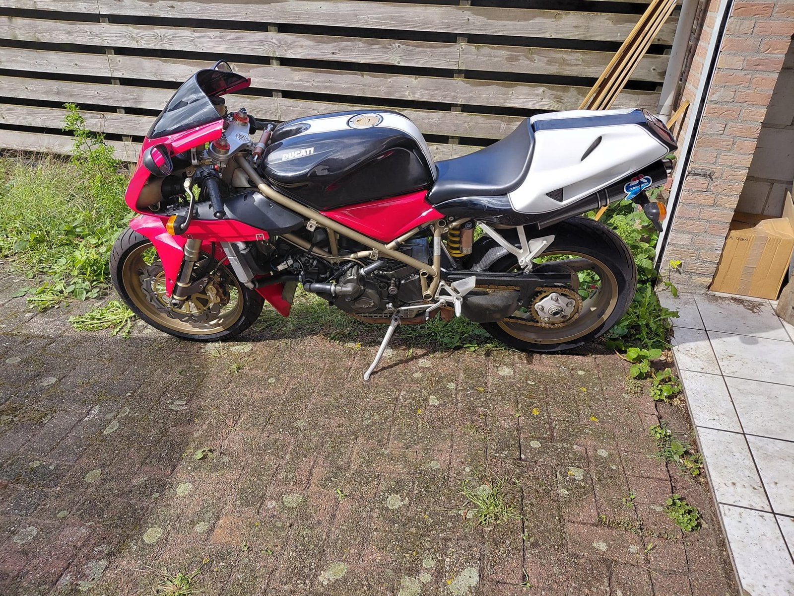 Ducati 748S – samengesteld uit verschillende onderdelen, Motoren, Particulier, Super Sport