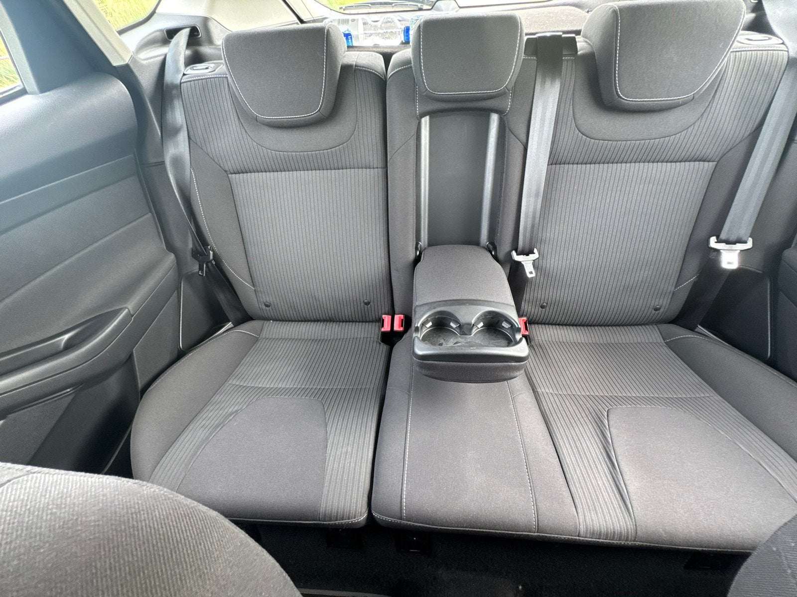 Foto 11 van Ford Focus 1.6 Titanium. 52000 NAP. Dealonderhouden.