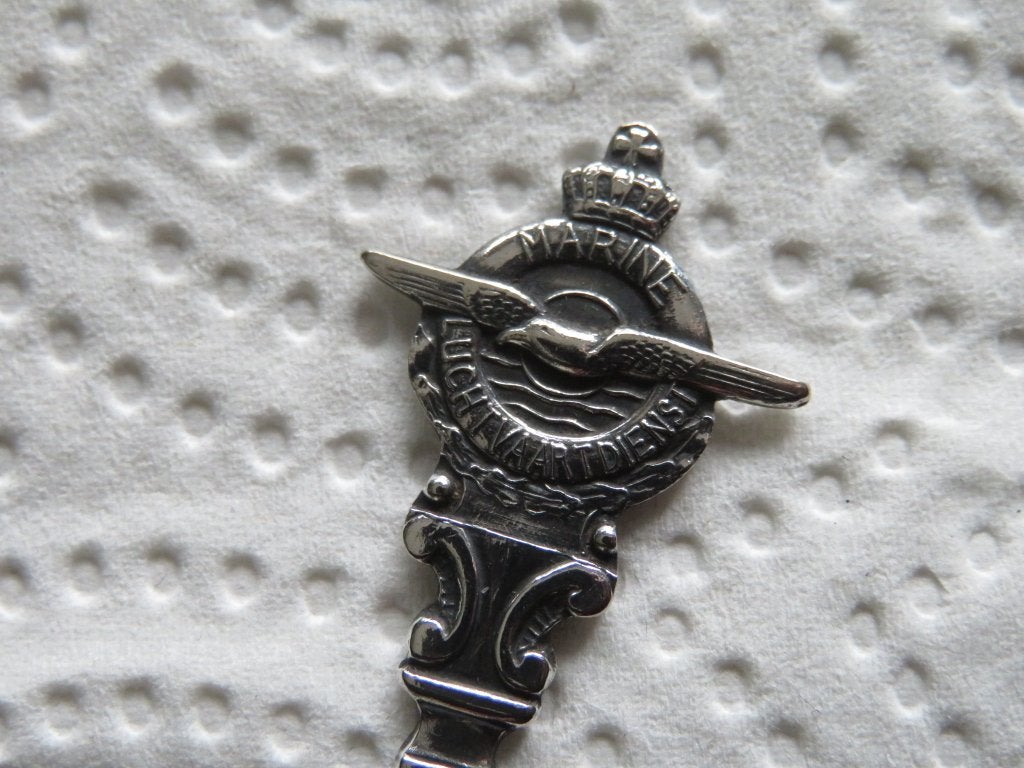 Verz. Militaria Lepeltje Embleem Marine Luchtvaartdienst, Verzamelen, Overige materialen, Gebruikt, Verzenden, Verzilverd