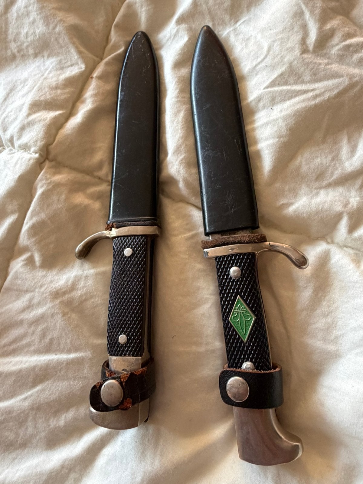 Vintage Solingen scout-/jeugdmessen met schede., Ophalen, Zo goed als nieuw