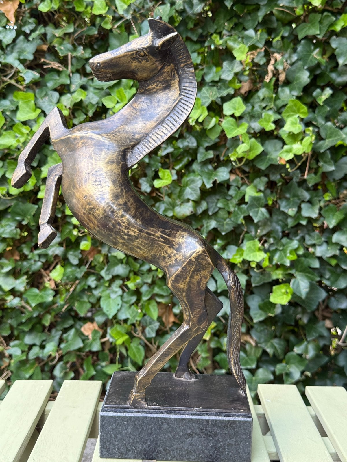 Bronzen Paardenbeeld NewBronze - 43 cm hoog, Ophalen of Verzenden, 20 - 50 cm, Op sokkel, Beeld