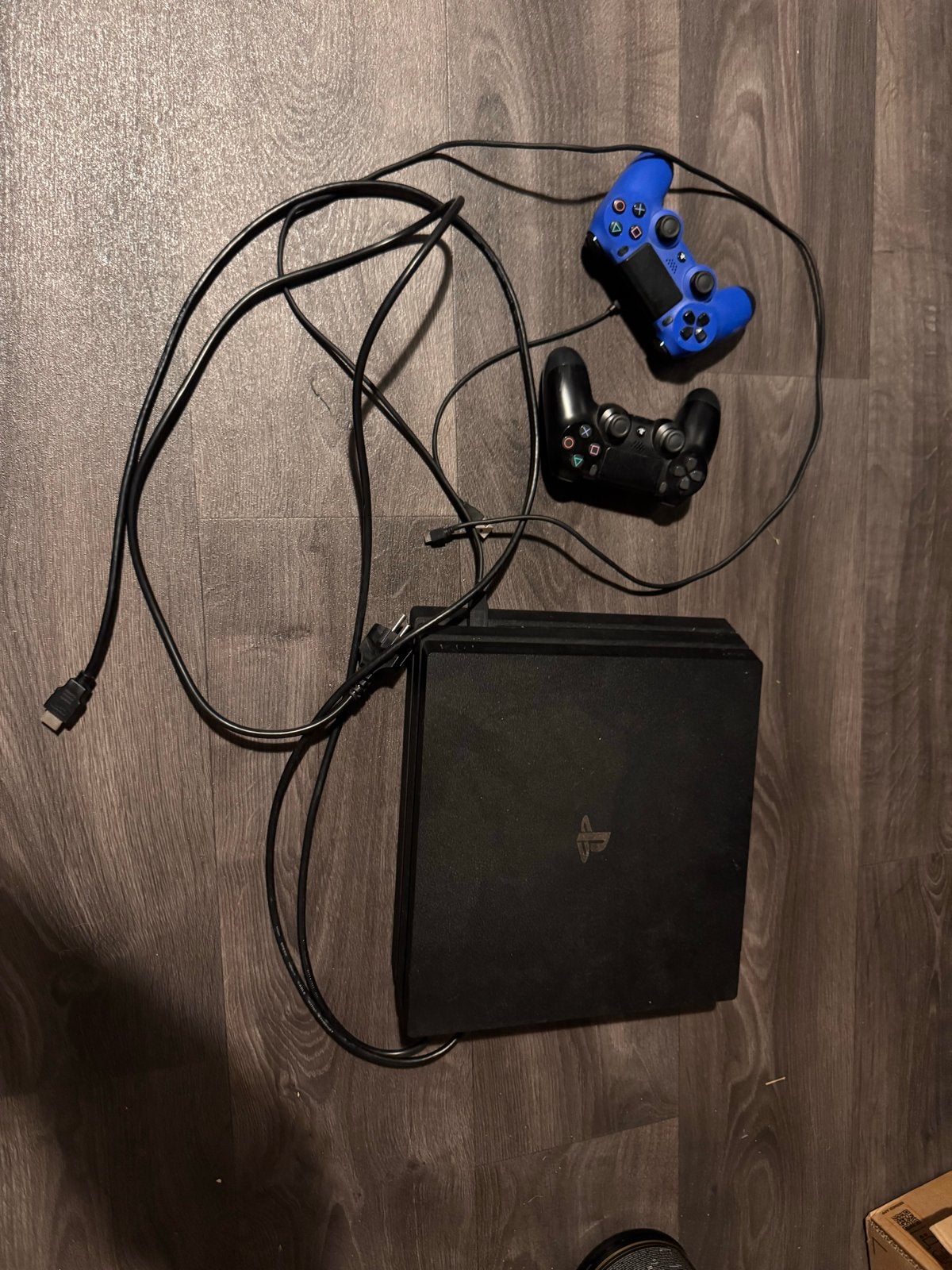 PS4 Pro zo goed als nieuw met 2 controllers en games, Ophalen, Met games, Met 2 controllers, Zo goed als nieuw