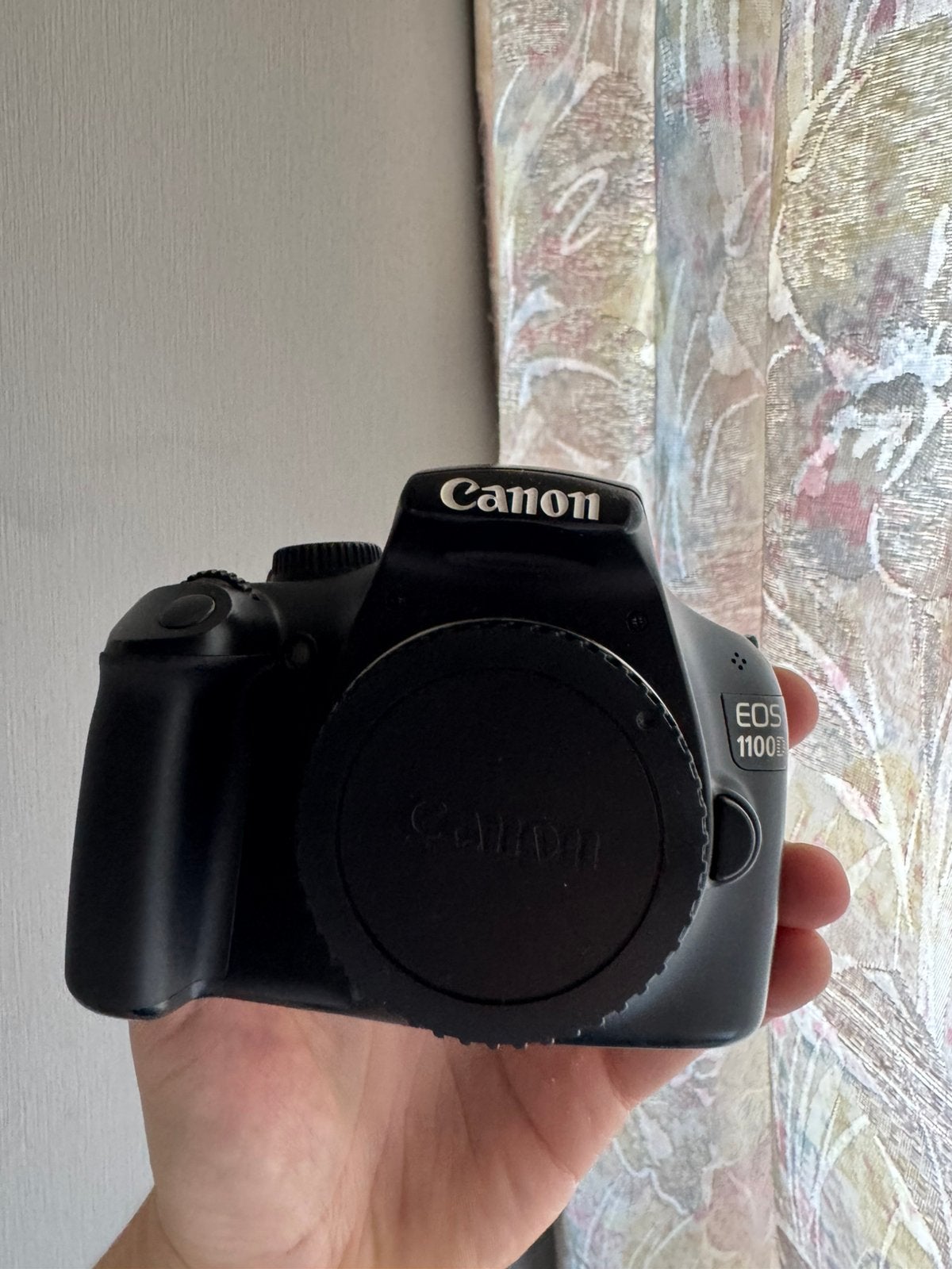 Canon EOS 1100D digitale camera (ALS NIEUW), Ophalen, Zo goed als nieuw, Spiegelreflex, Canon