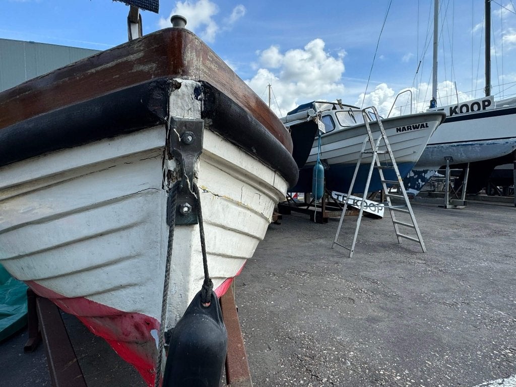 Mooie Sloep uit 1955 leuk project/ decoratie, Ophalen, Gebruikt