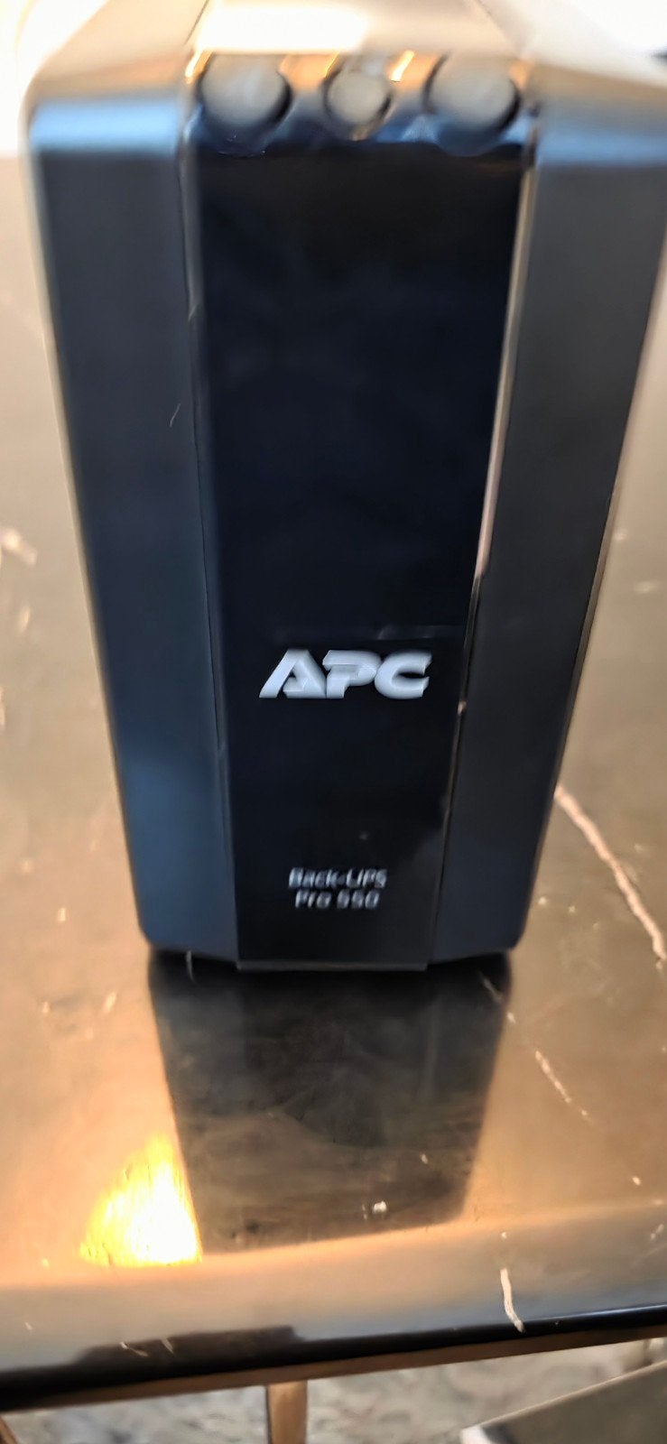 APC Back-UPS Pro 550 UPS - BR550GI  Met Nieuw accu van 2026, Computers en Software, Ophalen of Verzenden