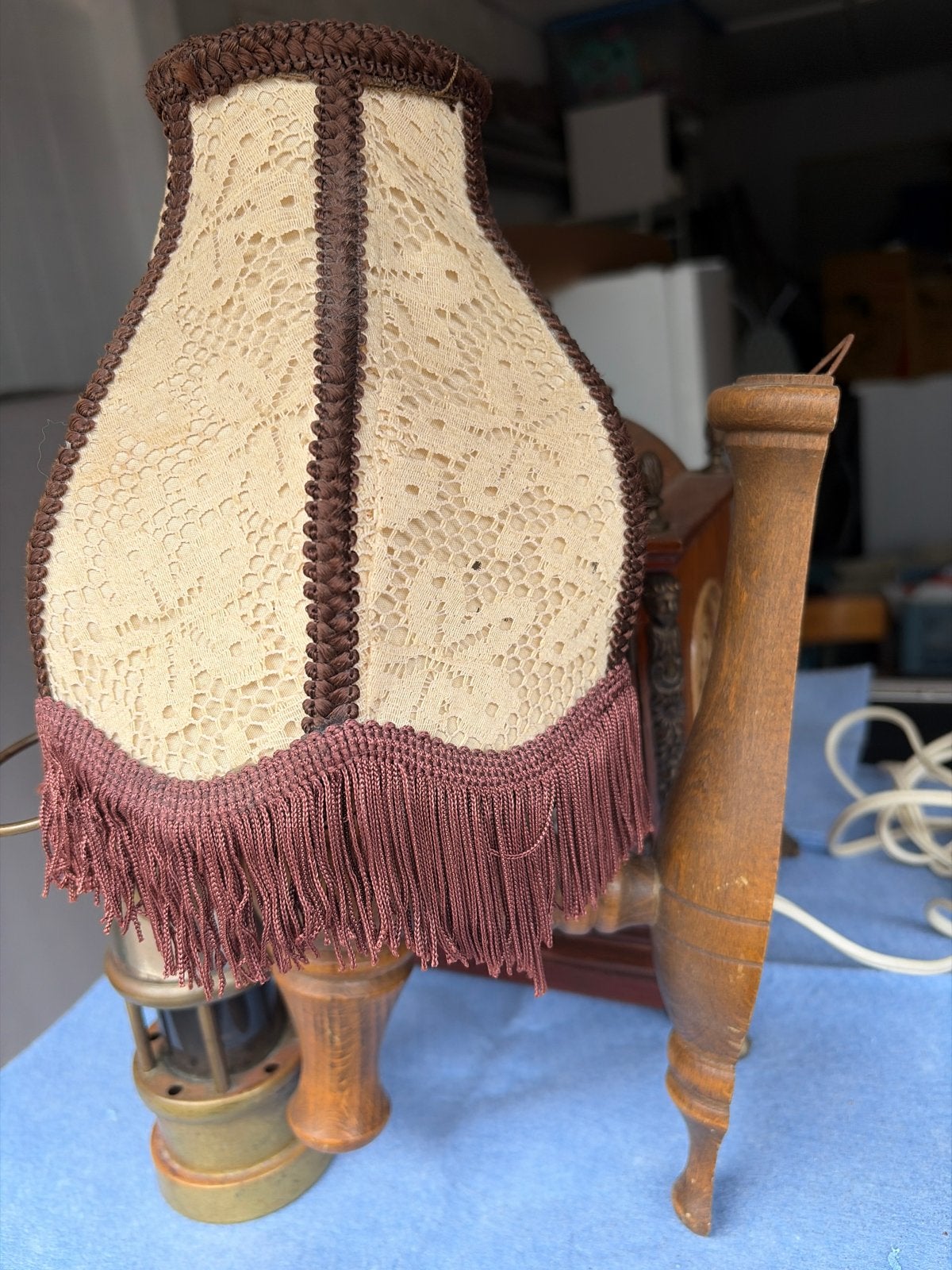 Vintage lampenkap met franjes - 32 cm hoog, Ophalen