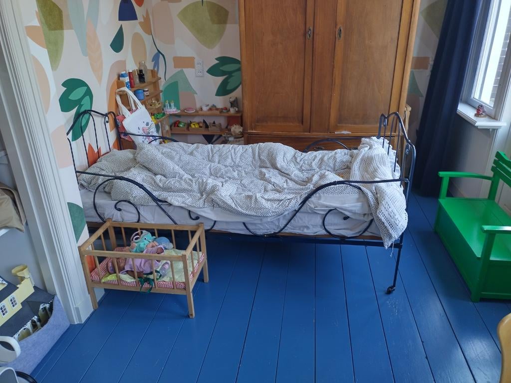 Spijlenbed met bodem en matras, Ophalen, 140 tot 160 cm, 70 tot 85 cm, Matras