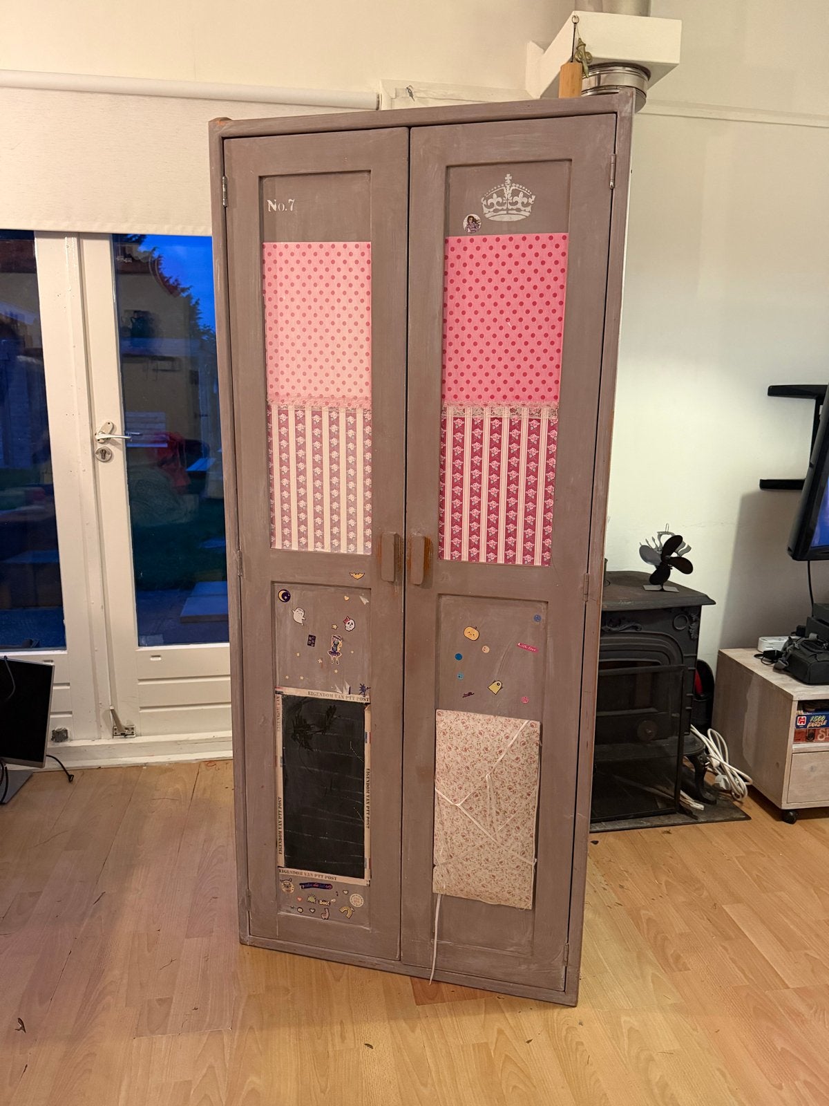 Leuke kledingkast/opbergkast voor kinderkamer, Ophalen, Gebruikt, 50 tot 100 cm, 25 tot 50 cm