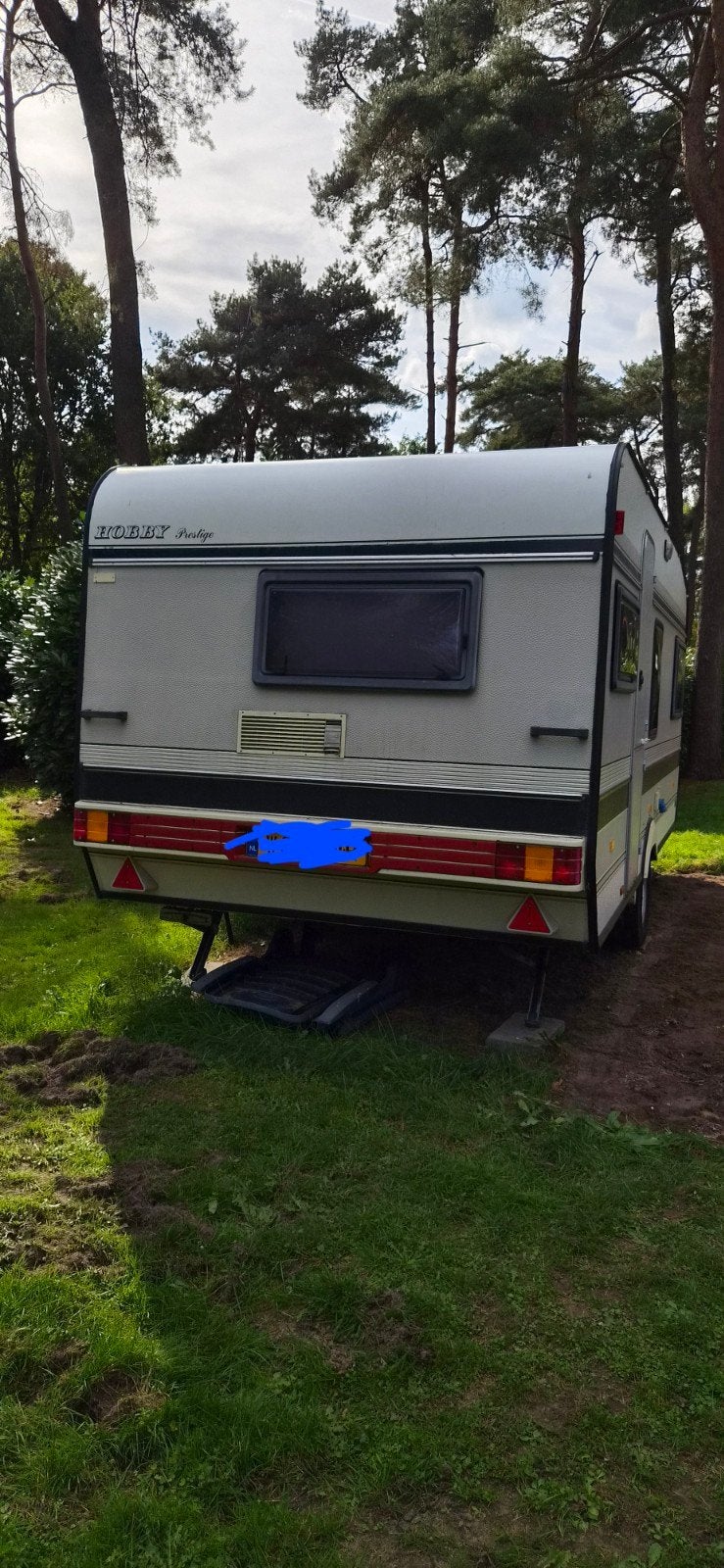 Hobby Prestige Caravan met nieuwe onderdelen en voortent, Ophalen of Verzenden