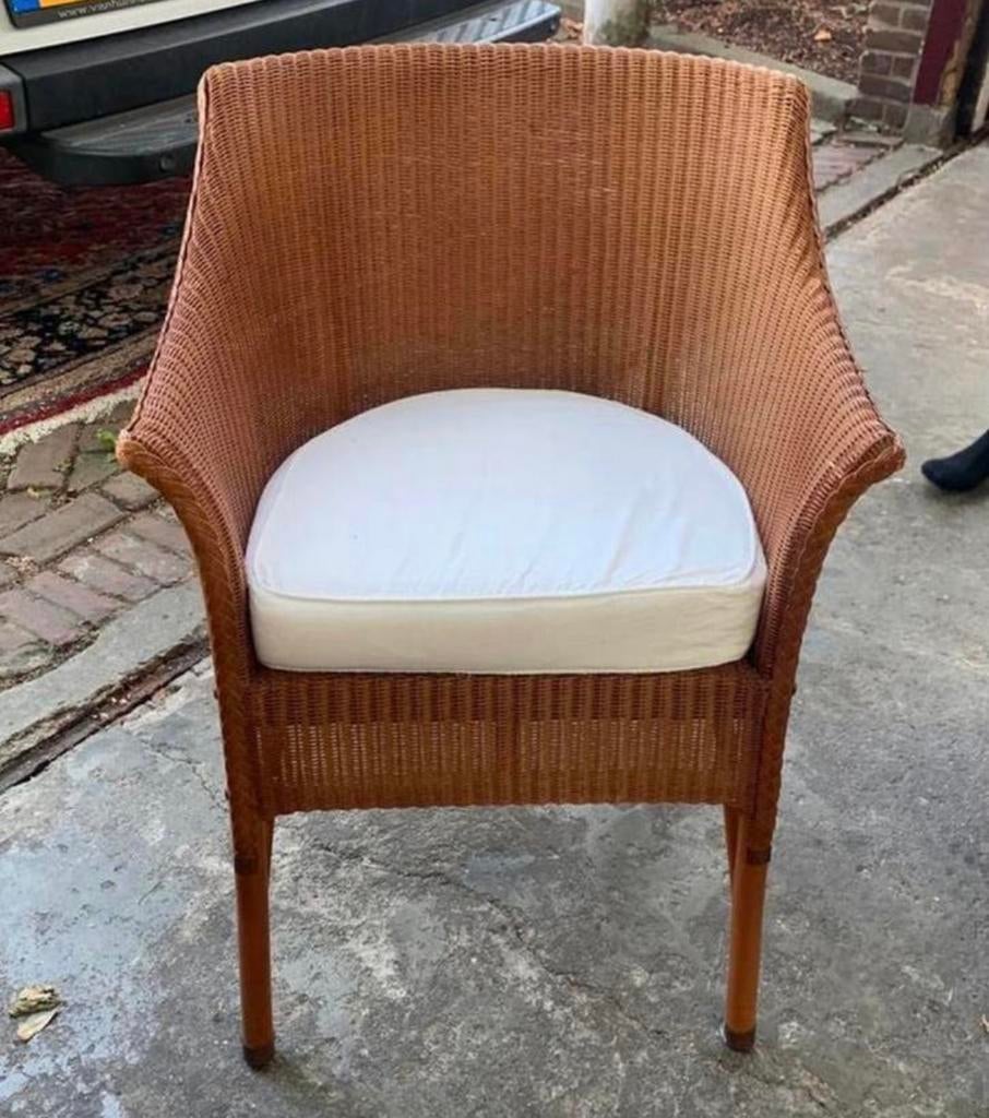 Stoel fauteuil mooie Lloyd loom fauteuil info 0646396866, Ophalen of Verzenden