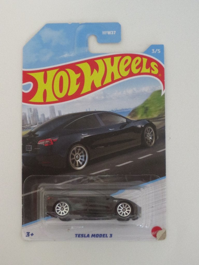 Tesla model 3, HotWheels, 1:64, nieuw in verpakking, Ophalen of Verzenden, Nieuw, Auto