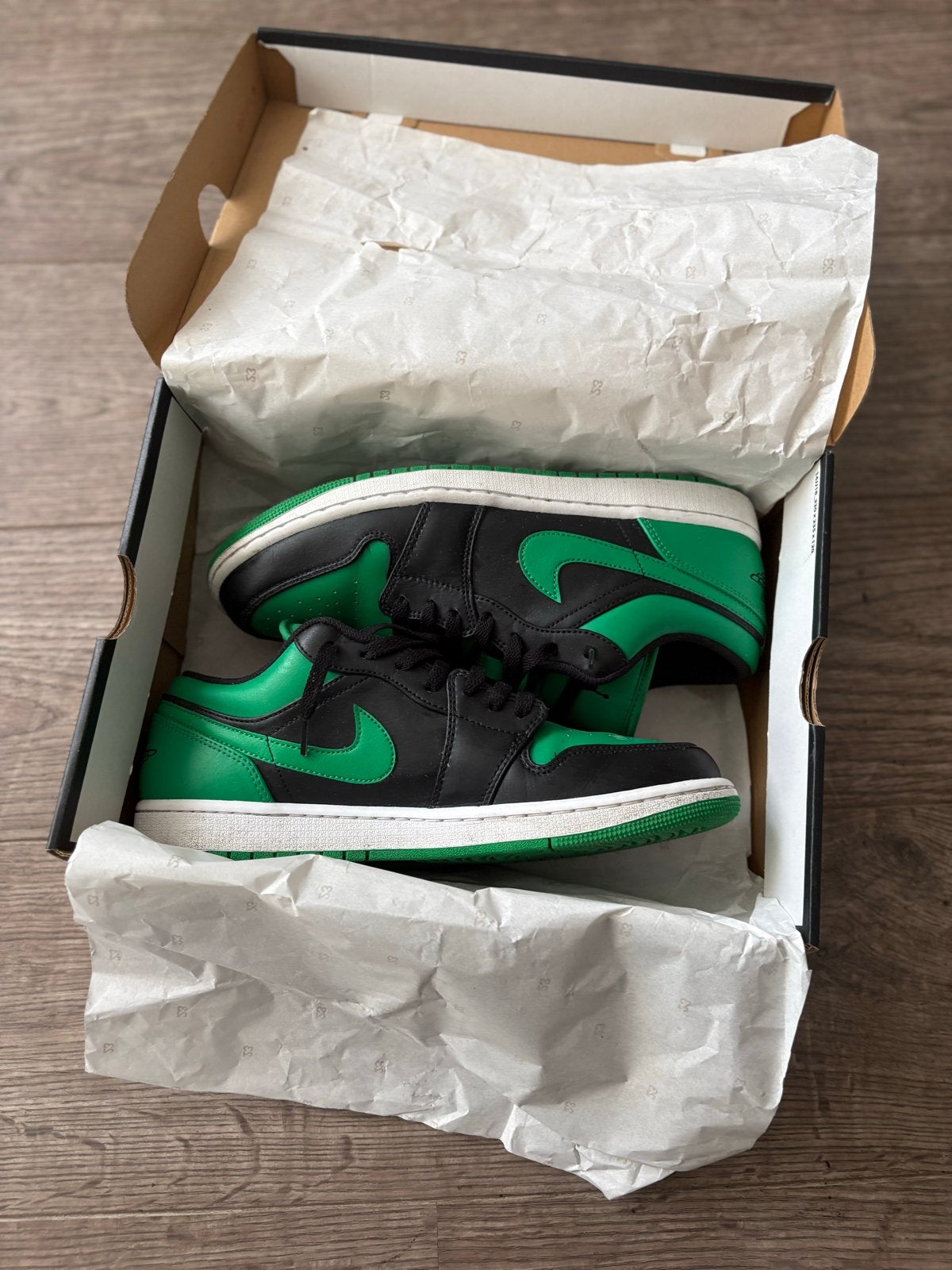 Nike Air Jordan 1 Low Green Toe, Ophalen of Verzenden, Nieuw, Zwart, Sneakers of Gympen
