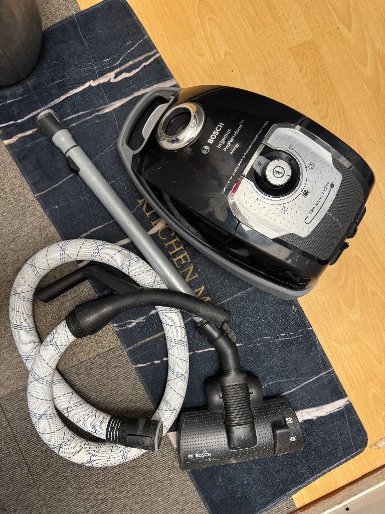 Bosch In'genius ProPerformPlus BGL8ALL5 Serie 8 - Stofzuiger, Witgoed en Apparatuur, Ophalen, Gebruikt, Reservoir, Bosch